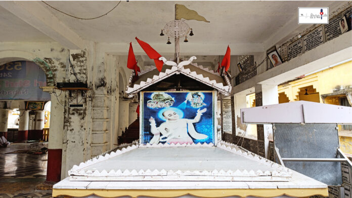 Rath Yatra: নবদ্বীপে মণিপুর পুরাতন রাজবাড়ির রথ